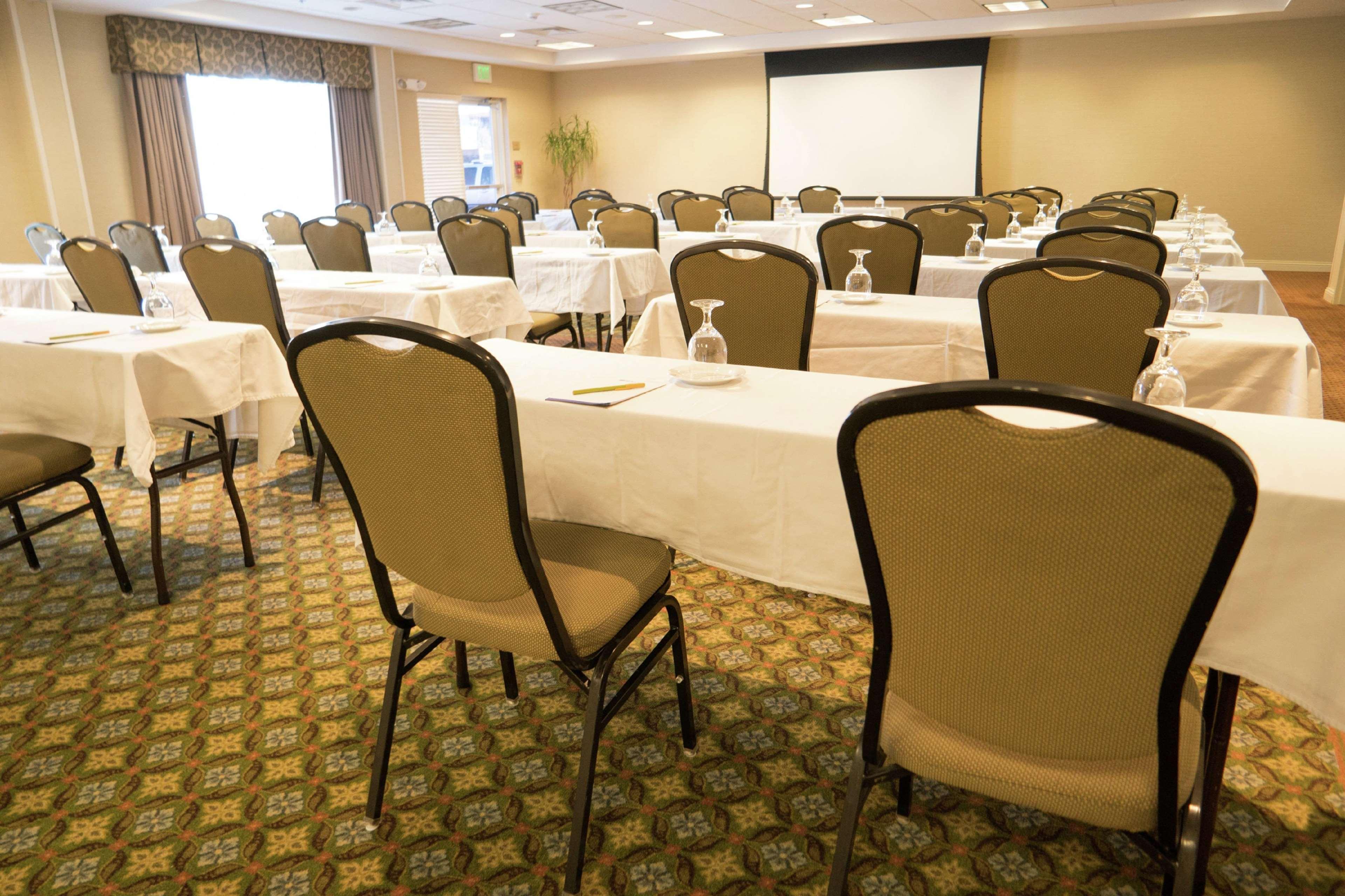 Hilton Garden Inn Oklahoma City North Quail Springs Экстерьер фото