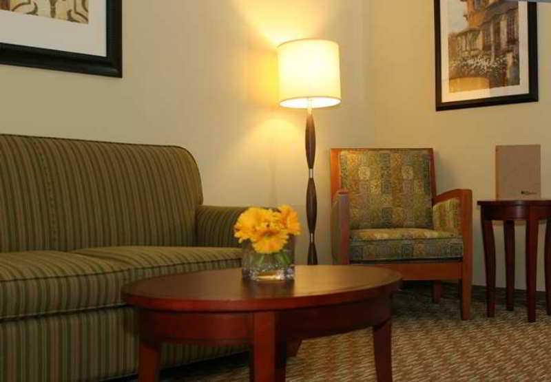 Hilton Garden Inn Oklahoma City North Quail Springs Экстерьер фото