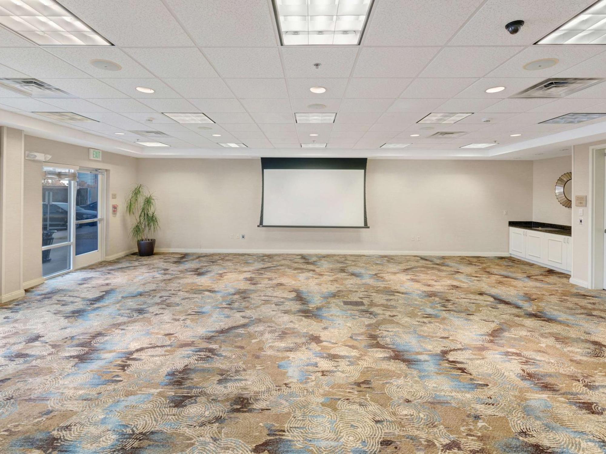 Hilton Garden Inn Oklahoma City North Quail Springs Экстерьер фото