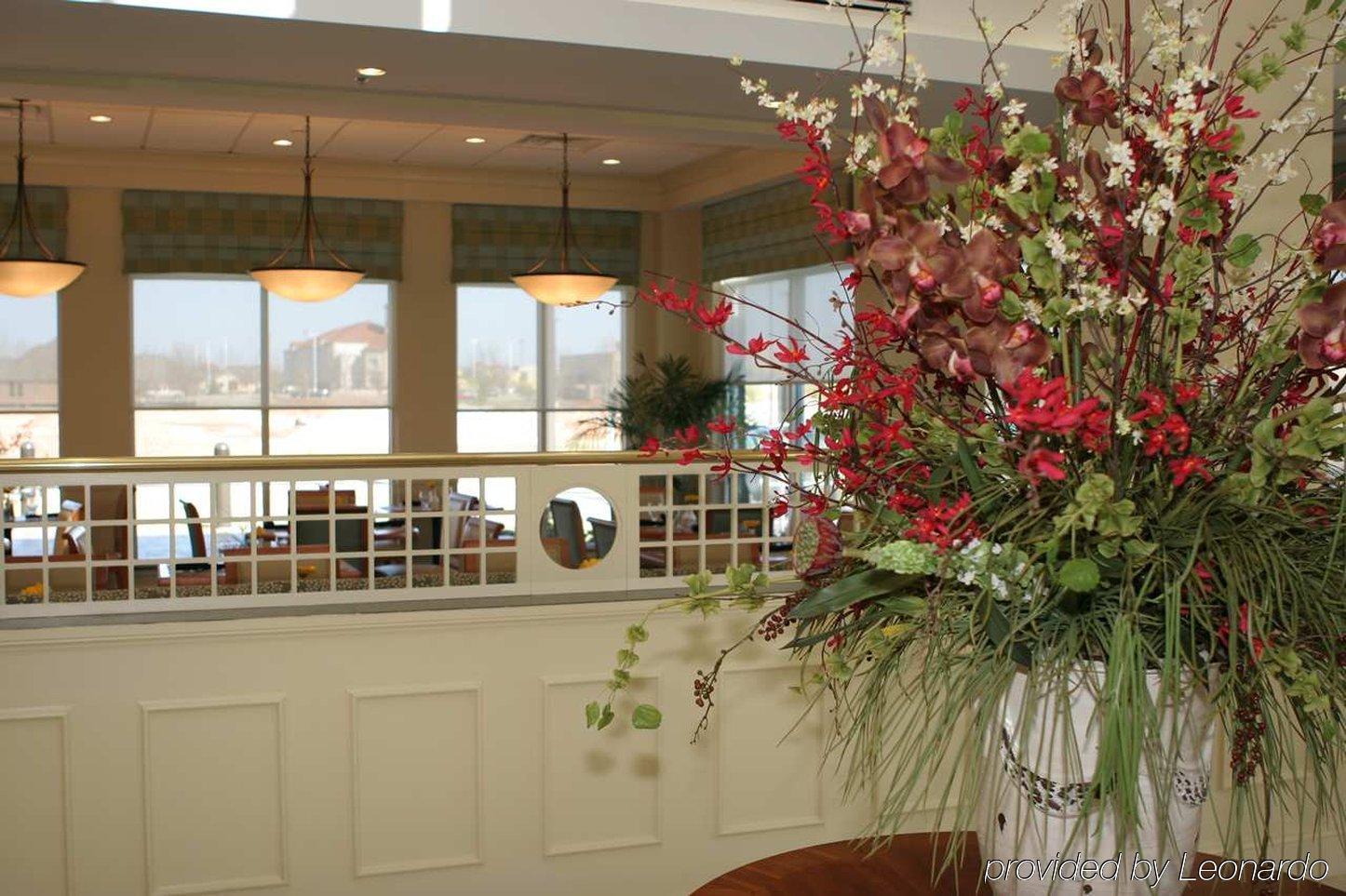 Hilton Garden Inn Oklahoma City North Quail Springs Интерьер фото